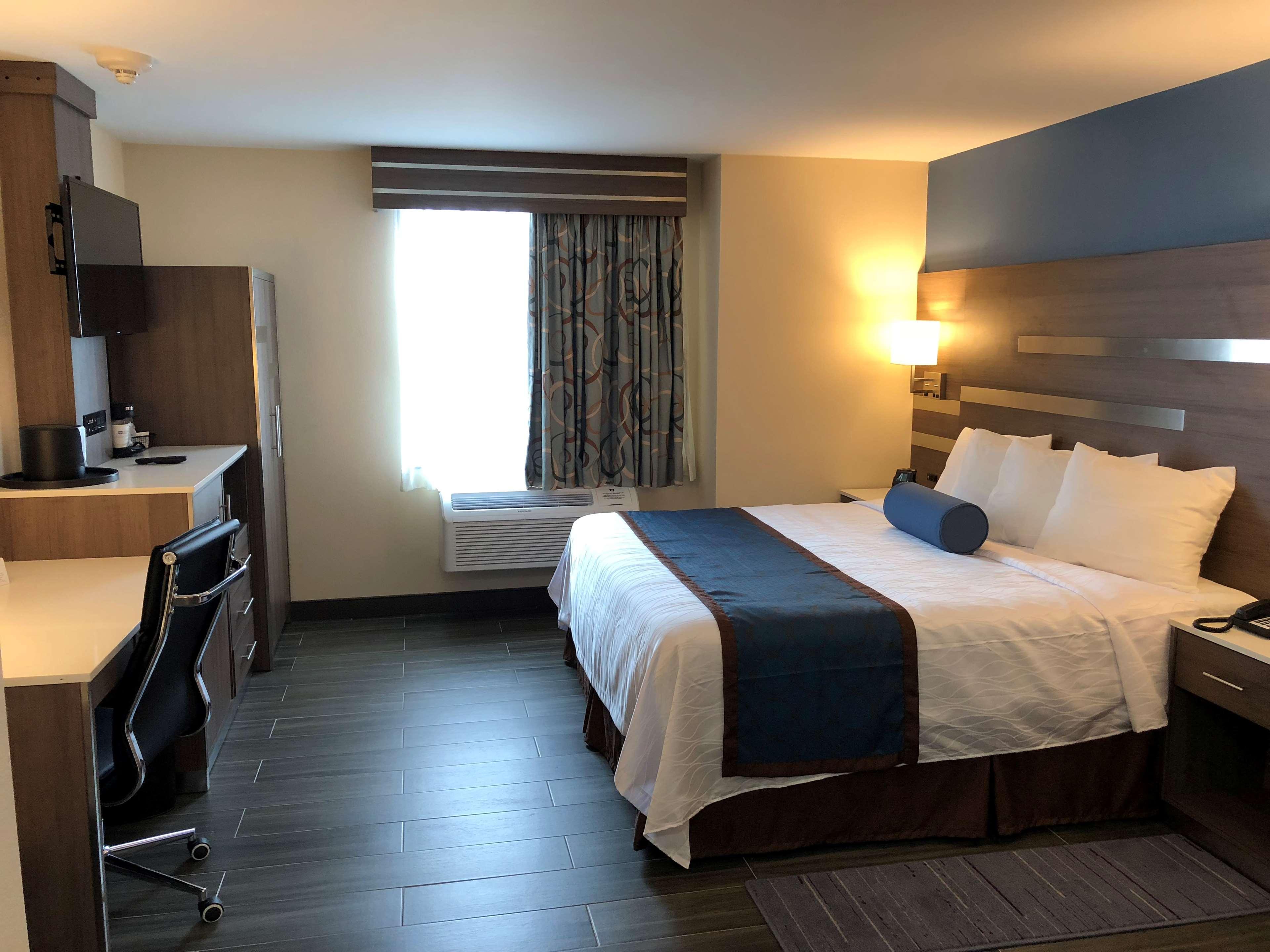 Best Western Plus Stadium Inn New York Buitenkant foto