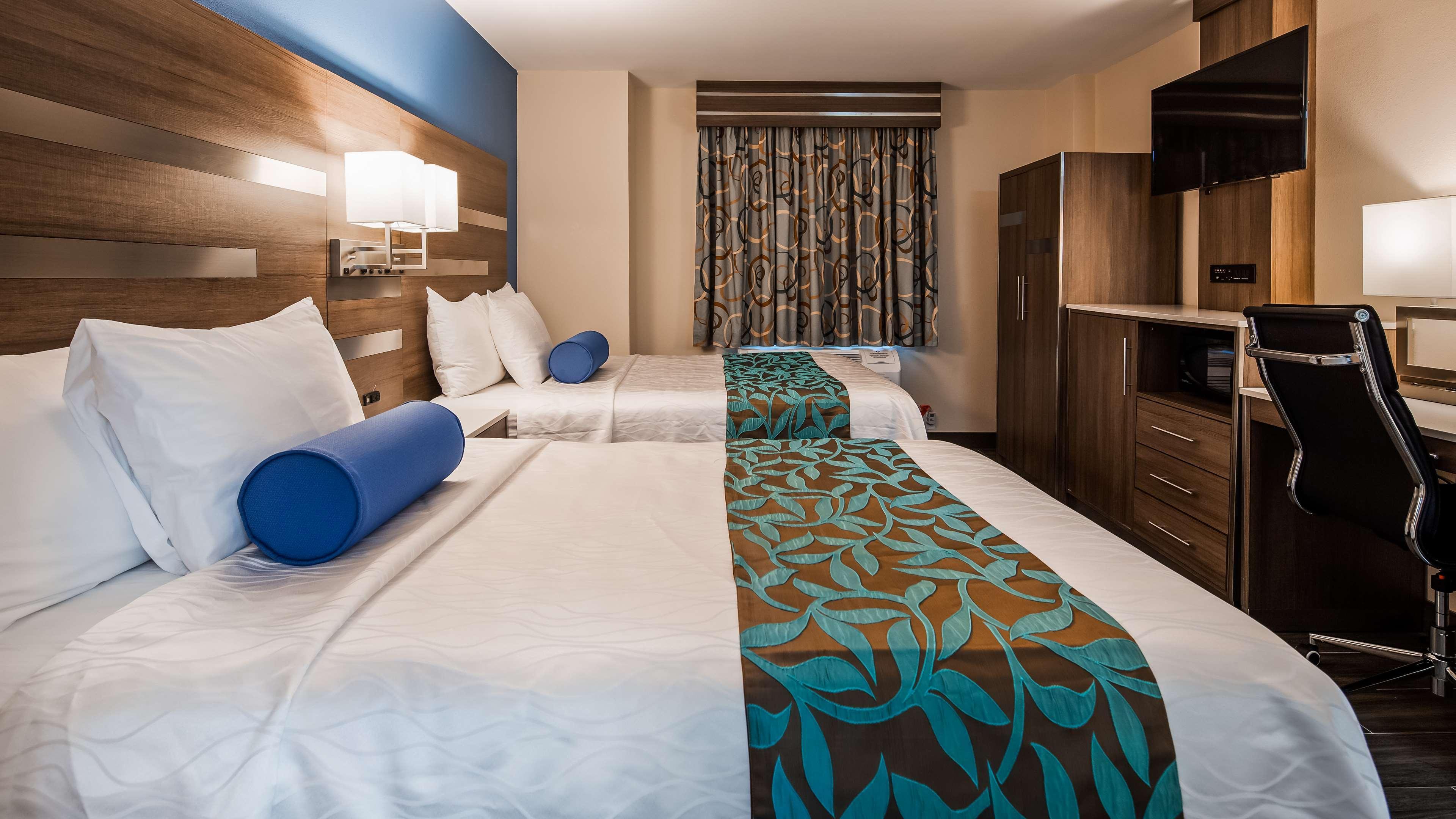 Best Western Plus Stadium Inn New York Buitenkant foto