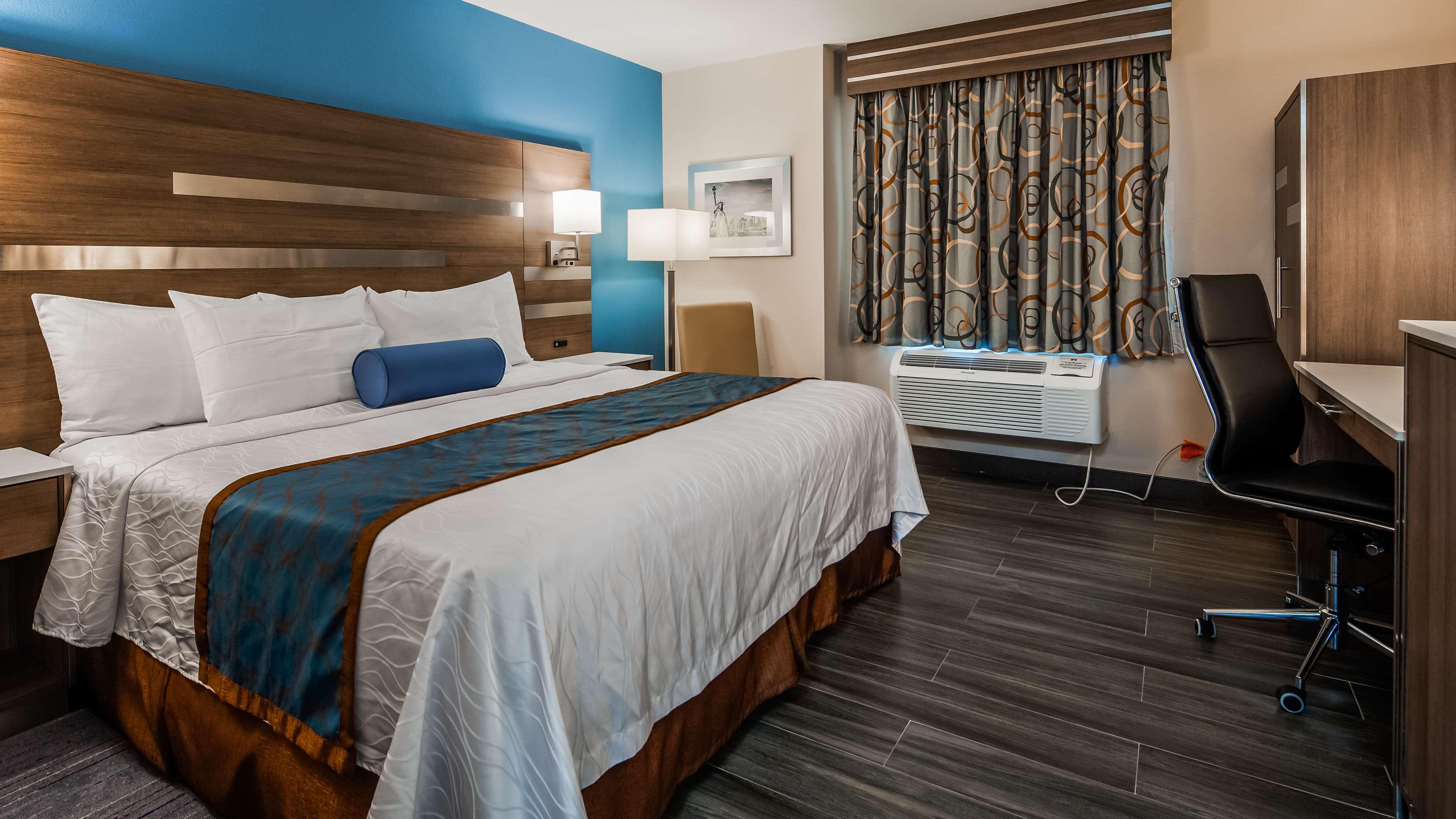 Best Western Plus Stadium Inn New York Buitenkant foto